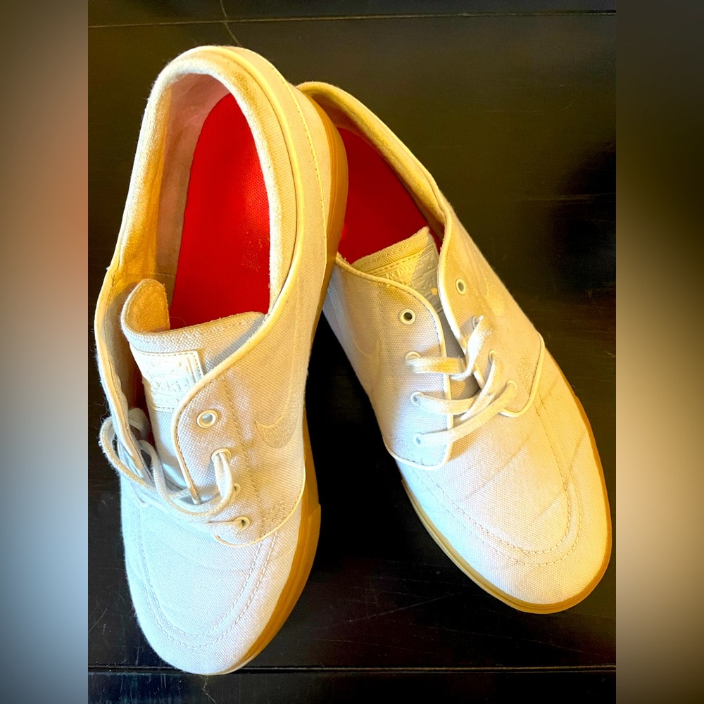 Nike Stefan Janoski white with orange insole and tan sole